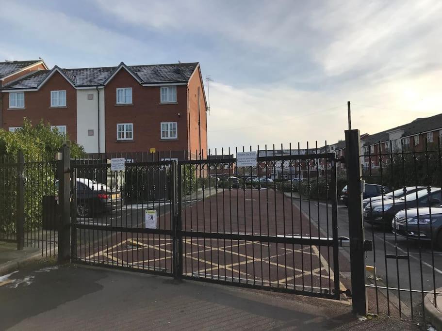 Stylish 2bedroom With Free Parking Liverpool